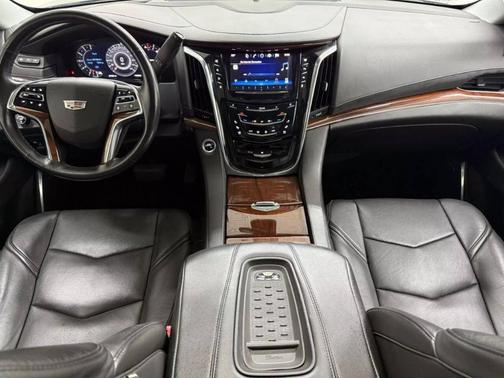 2016 Cadillac Escalade Premium