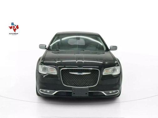 2019 Chrysler 300 Limited