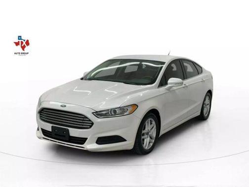 2015 Ford Fusion SE