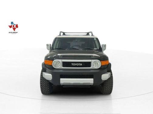 2014 Toyota FJ Cruiser Base
