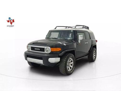 2014 Toyota FJ Cruiser Base