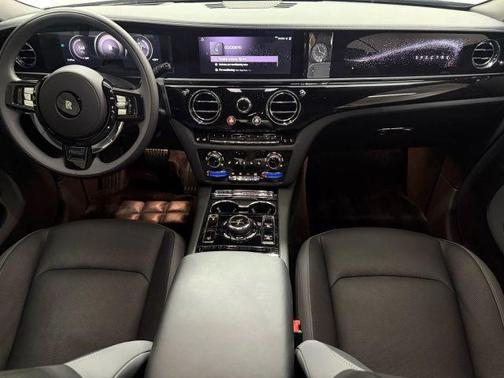 2025 Rolls-Royce Spectre 