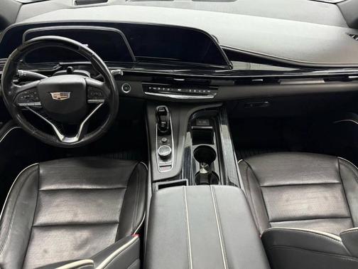 2023 Cadillac Escalade Sport