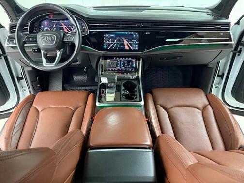 2020 Audi Q7 55 Prestige
