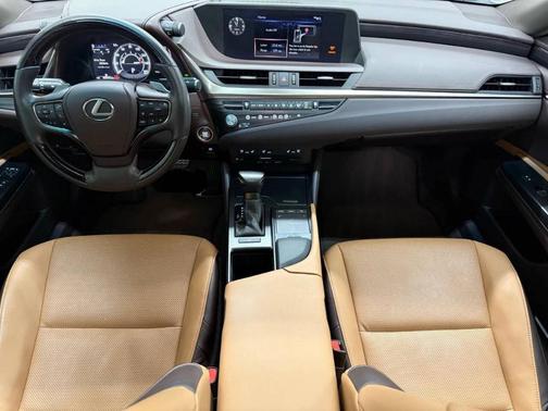 2021 Lexus ES 350 Base