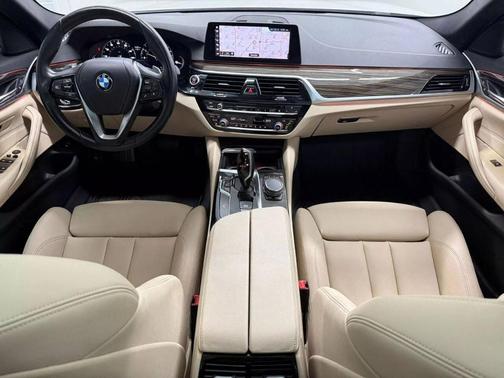 2018 BMW 530 i