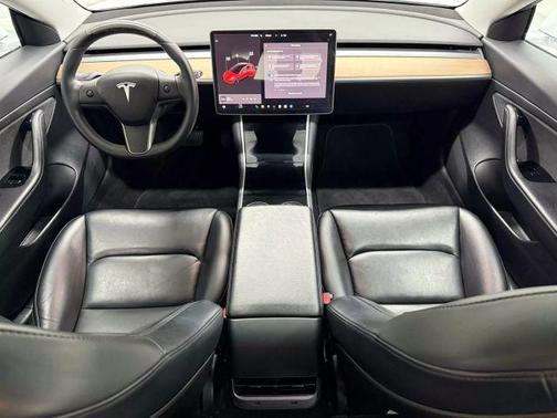 2020 Tesla Model 3 Standard Range