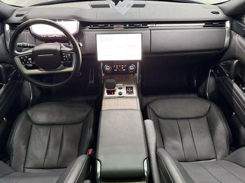 2023 Land Rover Range Rover P400 SE