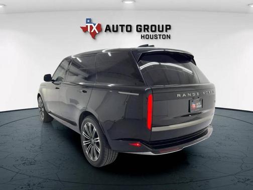 2023 Land Rover Range Rover P400 SE