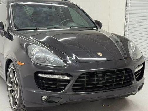 2013 Porsche Cayenne Turbo