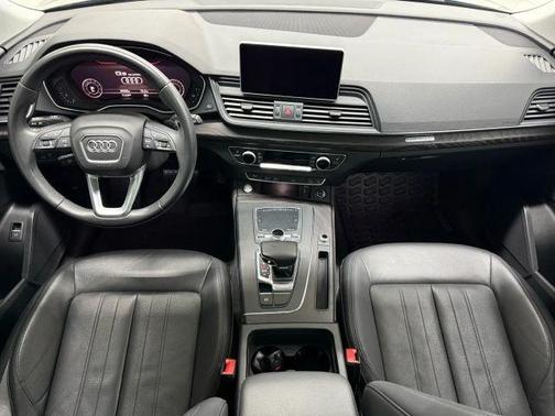 2020 Audi Q5 45 Premium Plus