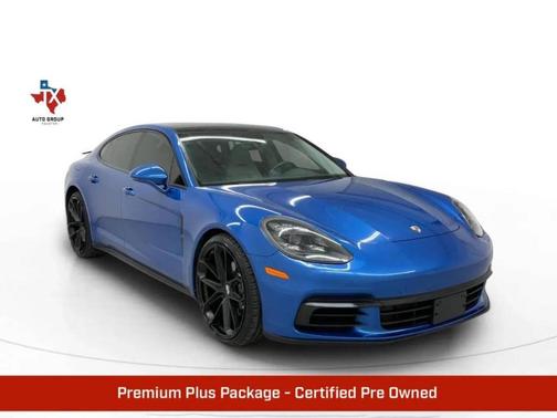 2018 Porsche Panamera S