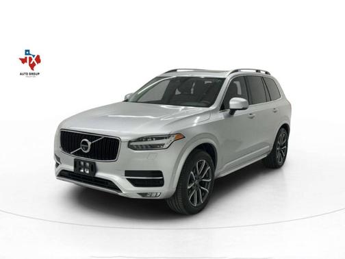 2018 Volvo XC90 T6 Momentum