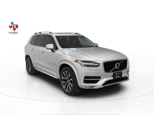 2018 Volvo XC90 T6 Momentum
