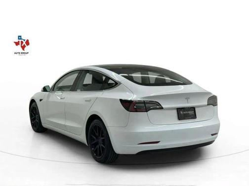 2020 Tesla Model 3 Standard Range