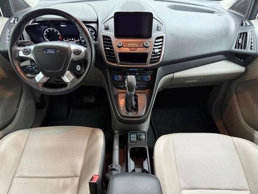 2019 Ford Transit Connect XLT