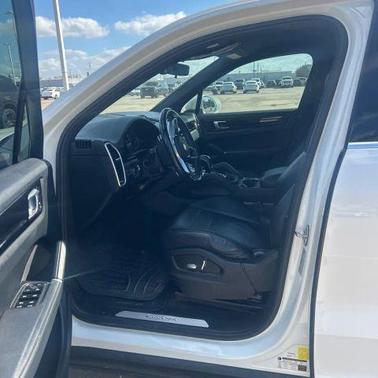 2019 Porsche Cayenne Base