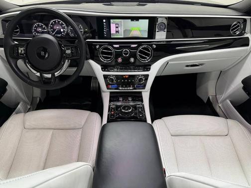 Black 2021 Rolls-Royce Ghost