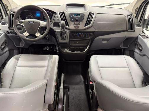 2017 Ford Transit-250 148 WB Medium Roof Cargo