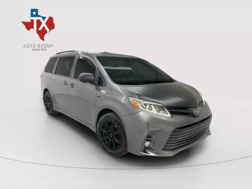 2019 Toyota Sienna Limited Premium