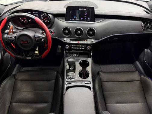 2019 Kia Stinger GT2