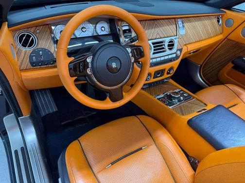 Black 2017 Rolls-Royce Dawn