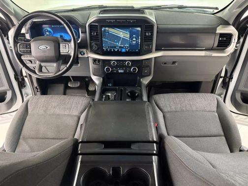 2022 Ford F-150 Lightning XLT