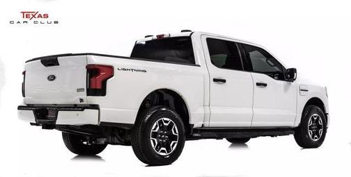 2022 Ford F-150 Lightning XLT