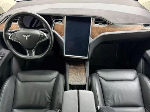 2016 Tesla Model X 90D