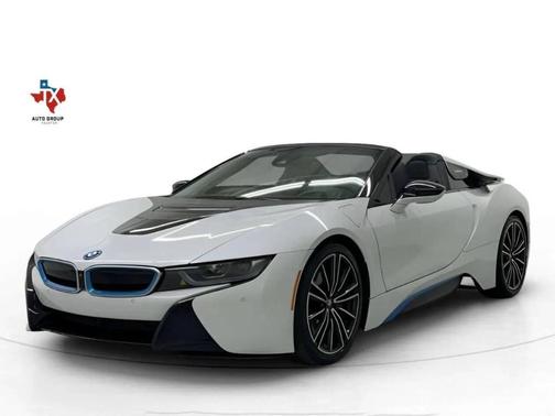 White 2019 BMW i8 Base