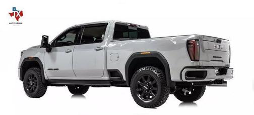 2024 GMC Sierra 2500 AT4