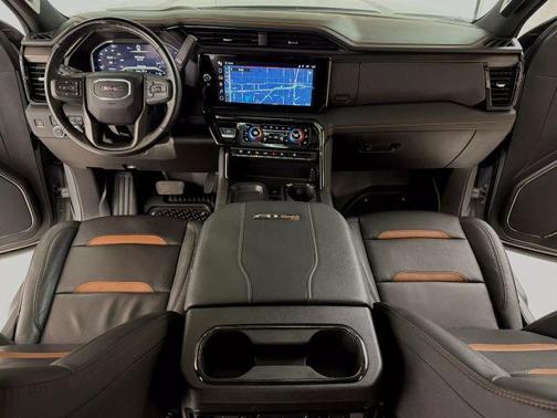 2024 GMC Sierra 2500 AT4