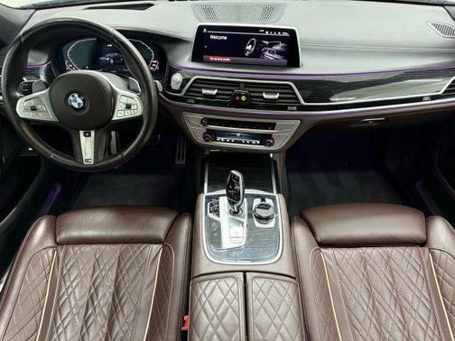 2022 BMW 750 i xDrive