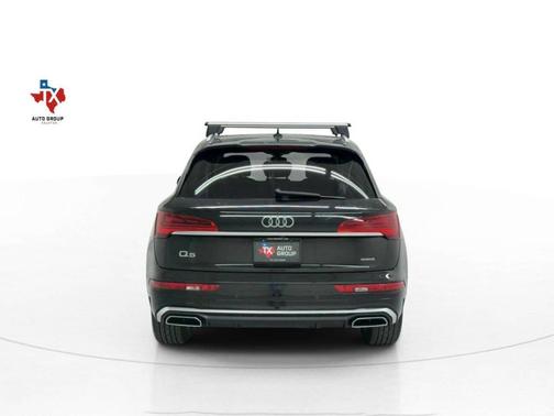 2022 Audi Q5 45 S line Premium Plus