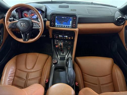 2017 Nissan GT-R Premium