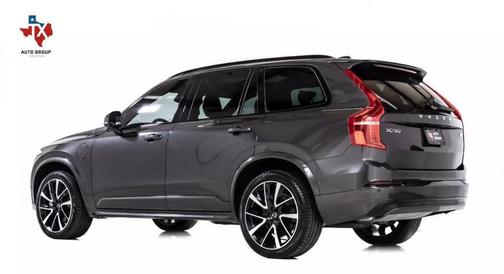 2023 Volvo XC90 Recharge Plug-In Hybrid T8 Ultimate Dark Theme 7-Seater
