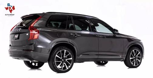 2023 Volvo XC90 Recharge Plug-In Hybrid T8 Ultimate Dark Theme 7-Seater
