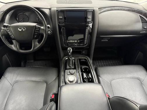 2020 INFINITI QX80 Luxe