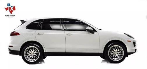 2017 Porsche Cayenne Platinum Edition