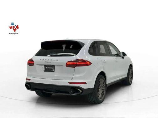 2018 Porsche Cayenne Platinum Edition