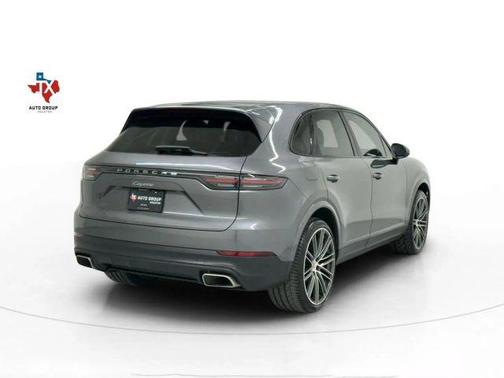 2019 Porsche Cayenne Base