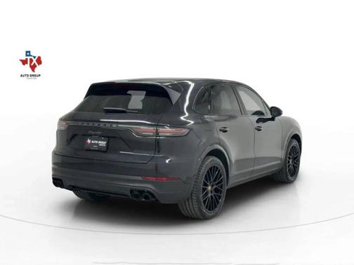 2022 Porsche Cayenne Platinum Edition