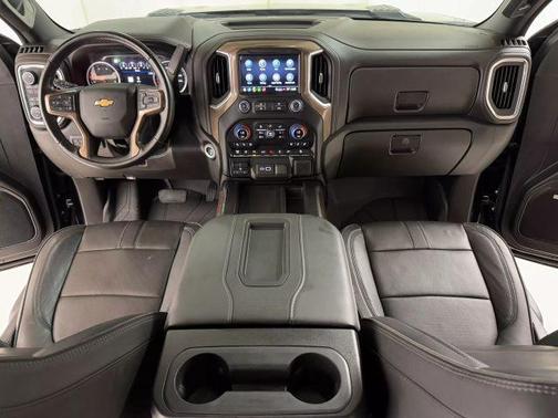 2022 Chevrolet Silverado 2500 High Country