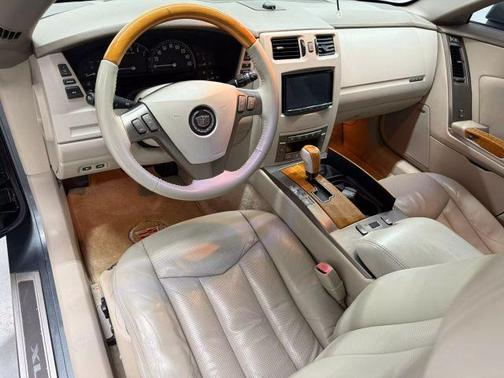 2004 Cadillac XLR Base
