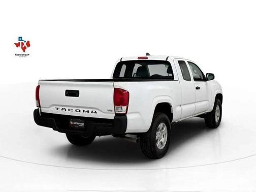 2017 Toyota Tacoma SR