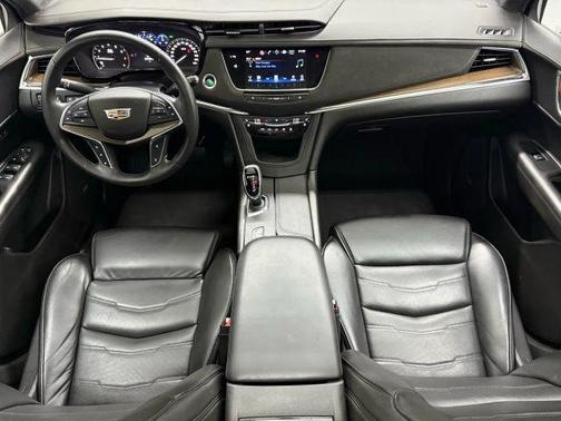 2017 Cadillac XT5 Platinum
