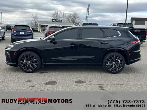 2025 Toyota Crown Signia Limited