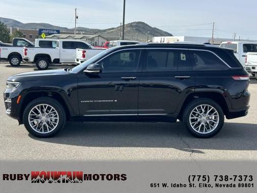 2023 Jeep Grand Cherokee Summit