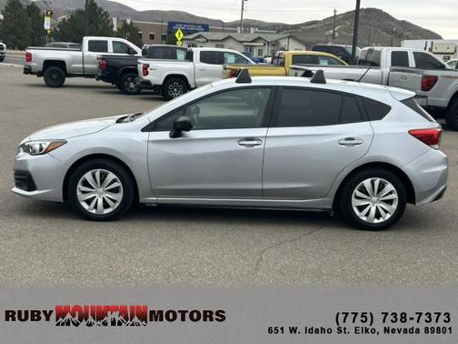 Ice Silver Metallic 2022 Subaru Impreza Base