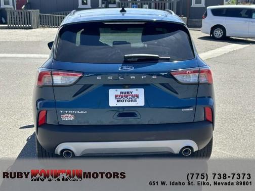 2020 Ford Escape Titanium